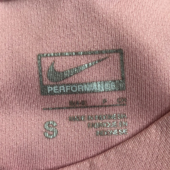 NIKE | Workout top - Picture 6 of 7